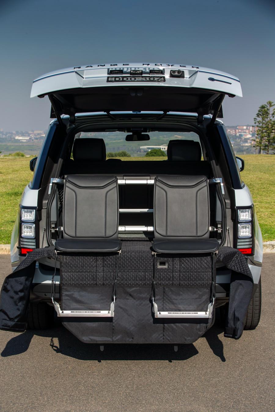  Land Rover Range Rover SVAutobiography LWB 2016 года  (AU) (фото 2 из 11)